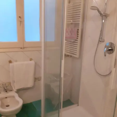 Apartment Situato Nel Centro Storico Fiorentino *