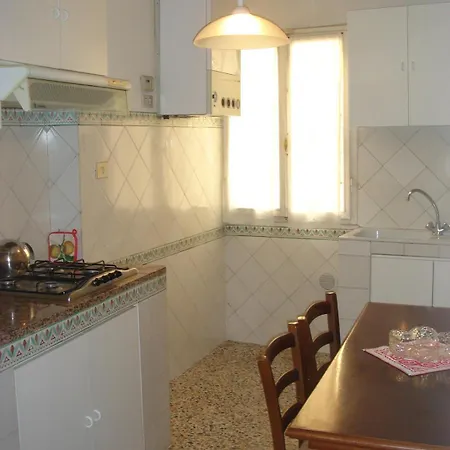 Appartamento Situato Nel Centro Storico Fiorentino *